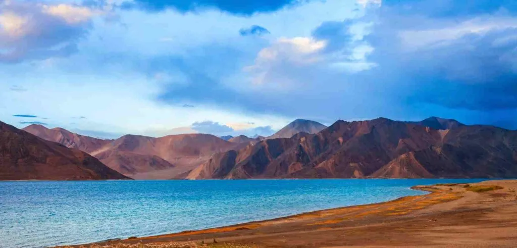 best places to visit around pangong lake